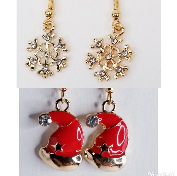 🍁3/$25  2 pair Christmas Earrings - Picture 1 of 7